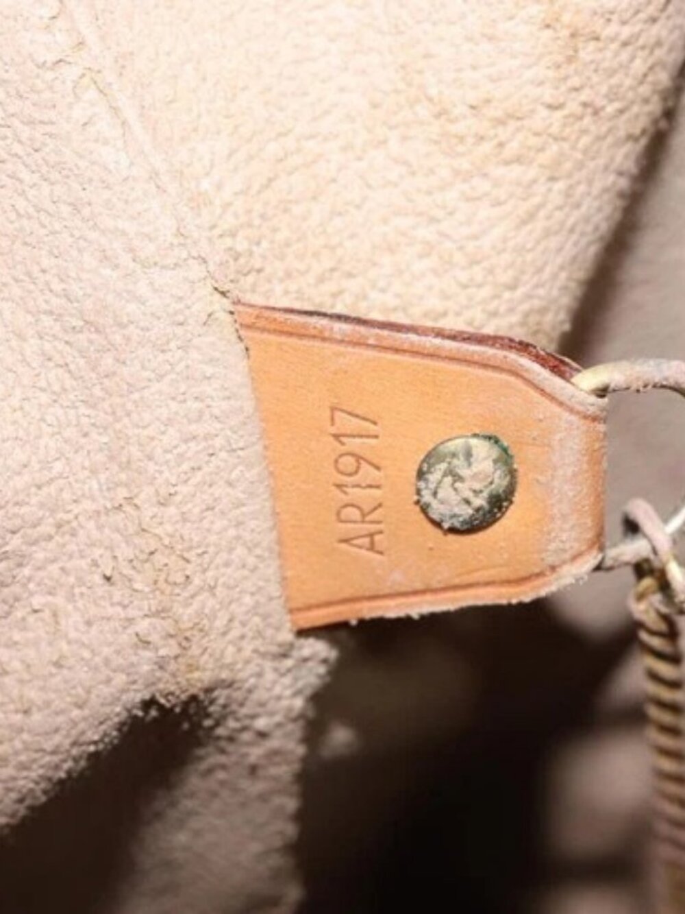 LOUIS VUITTON Monogram Bucket GM Shoulder Bag M42236 LV Auth yk13297 - Picture 9 of 15